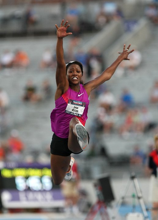 USATF Thurs-070.JPG - 2010 USATF Track & Field Championships, June 24-27, Drake Stadium, Des Moines, Iowa.